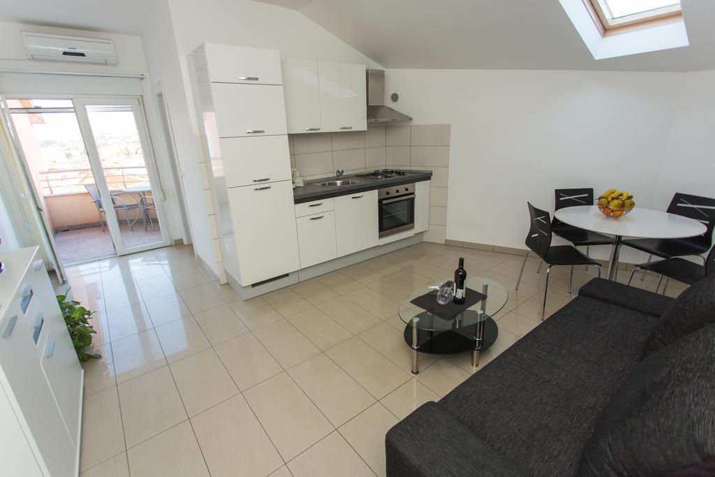 Apartments Little Paradise Trogir Ruang foto